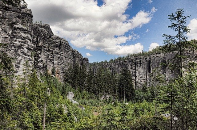 adrspasske-rocks-2245980_640
