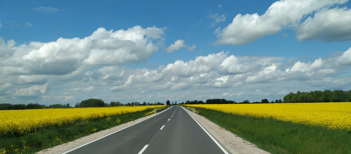 W Polskę ruszamy kamperem - aplikacje podróżne
