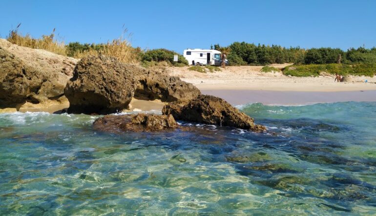 Kamperem do Turcji